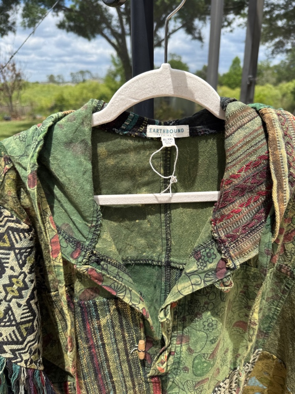 EARTHBOUND Green Multi Patchwork Fringe Hooded Pullover poncho XL/XXL - Picture 2 of 4